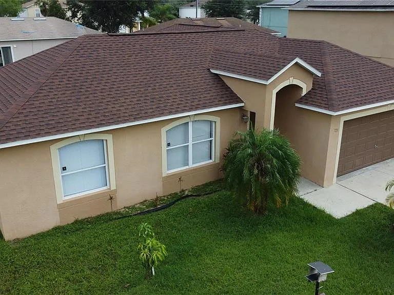 723 Parrot Ct — Photo 3