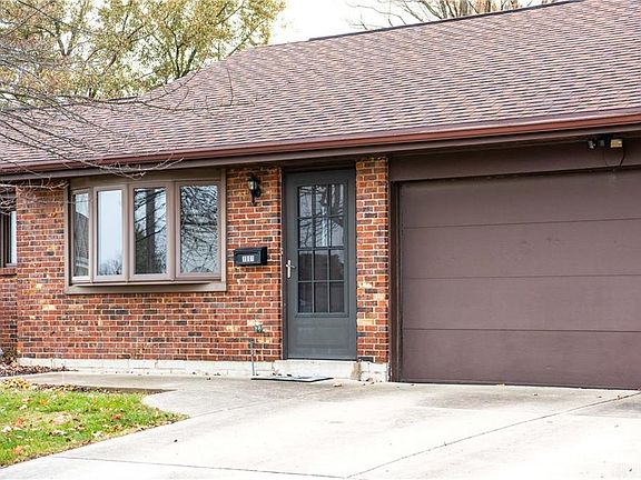4th image of 1001 Robinette Ave