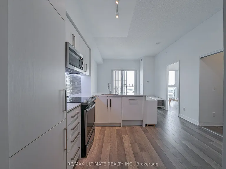 5180 Yonge St #1412 — Photo 9