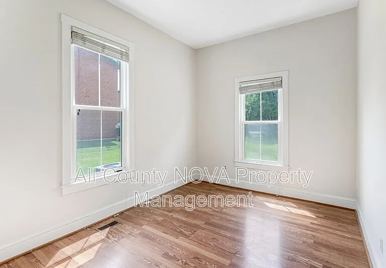 8753 Signal Hill Rd #1 — Photo 13