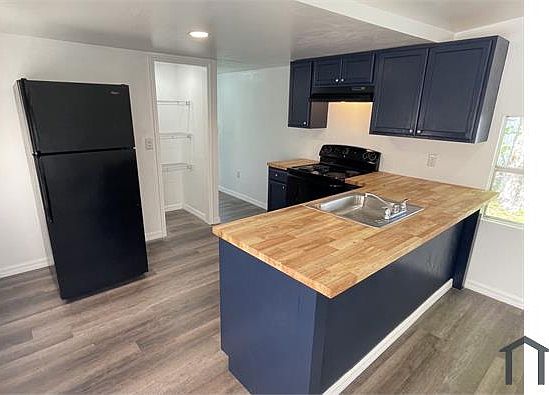 5th image of 2923 Dover Ln