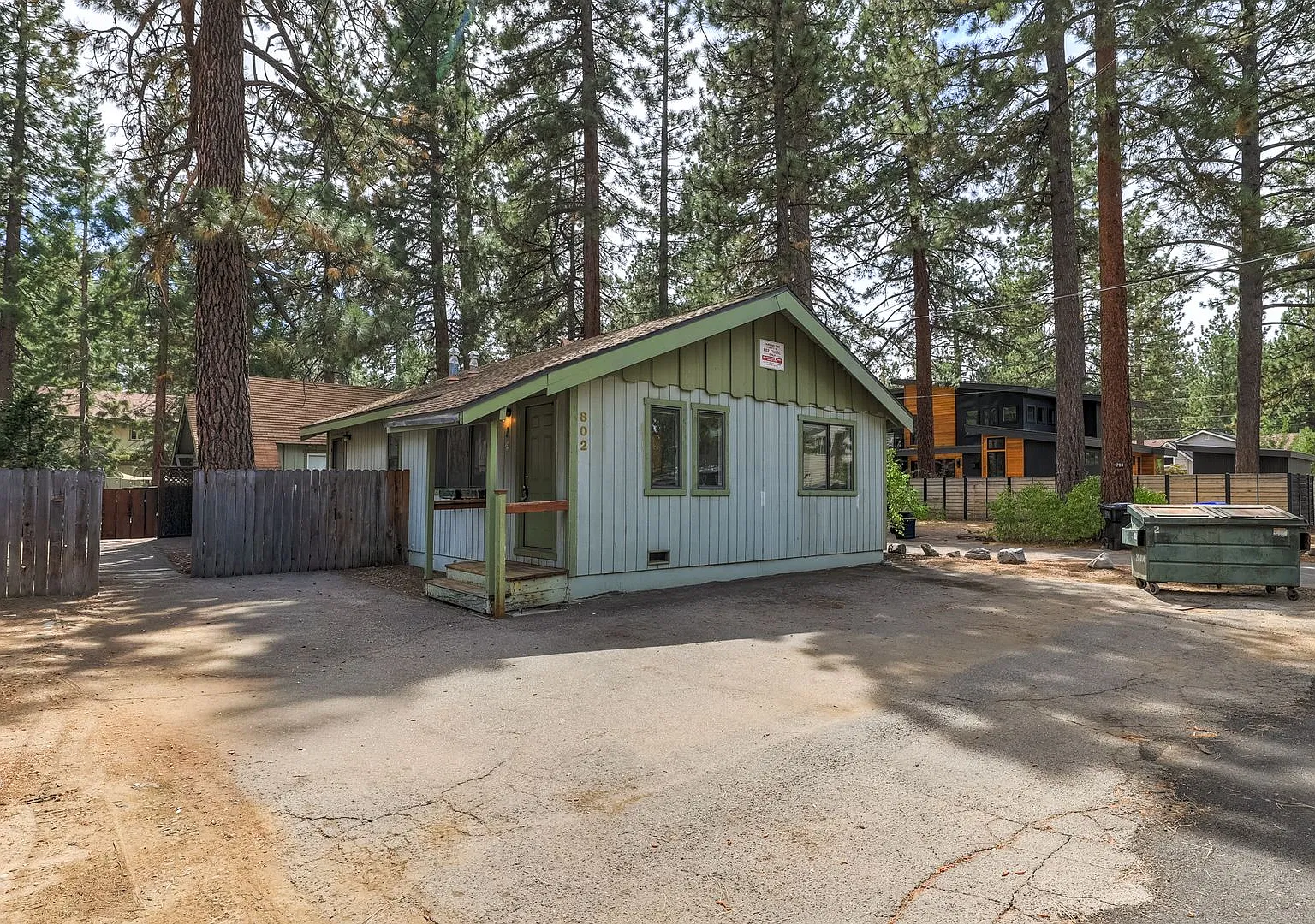 Tallac 802 — Photo 2