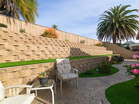 2nd image of 5546 Mount Acara Dr
