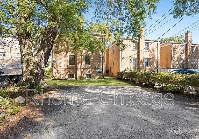 1816 Monroe St #1 — Photo 32