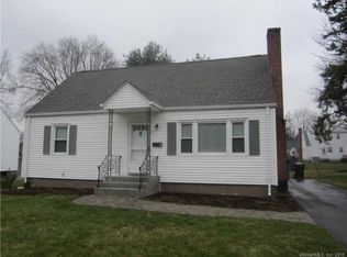 9 Madsen Rd, West Hartford, CT 06110