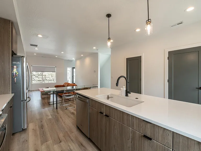 620 N Orchard Dr #9 — Photo 8