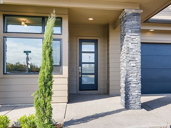 2nd image of 27791 SW Larkspur Ter