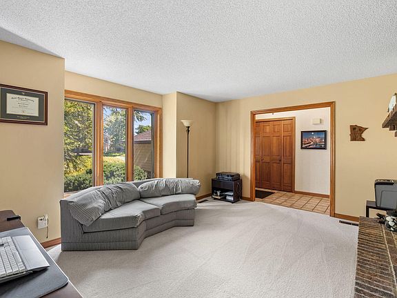 5th image of 6390 Fawn Ln