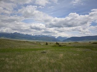 1 Meredith Ranch Rd, Livingston, MT 59047