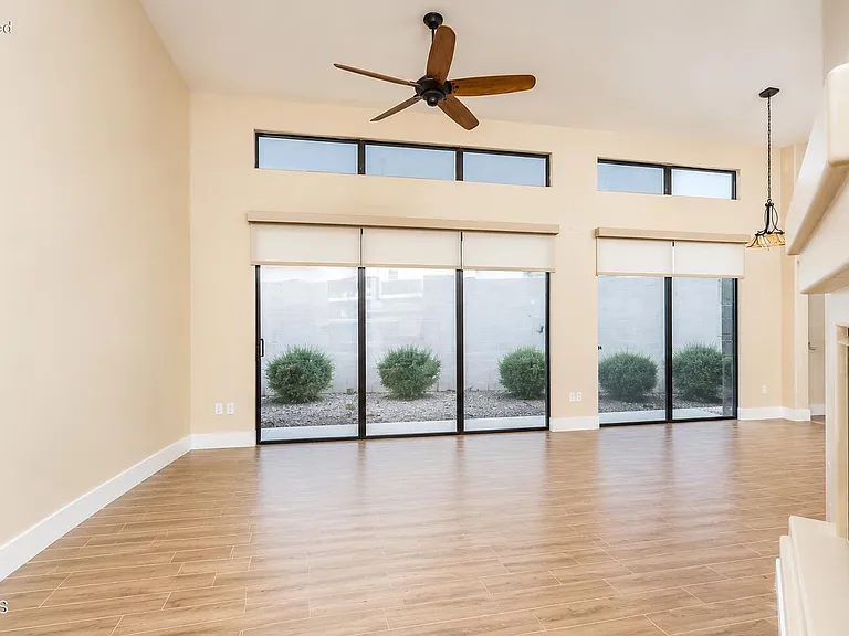8331 E Cactus Wren Rd — Photo 5
