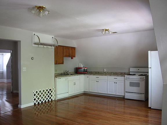 Open floor plan kitchen