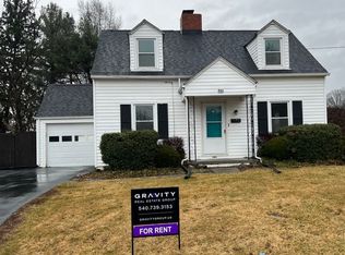 701 Fort Branch Rd, Pearisburg, VA 24134