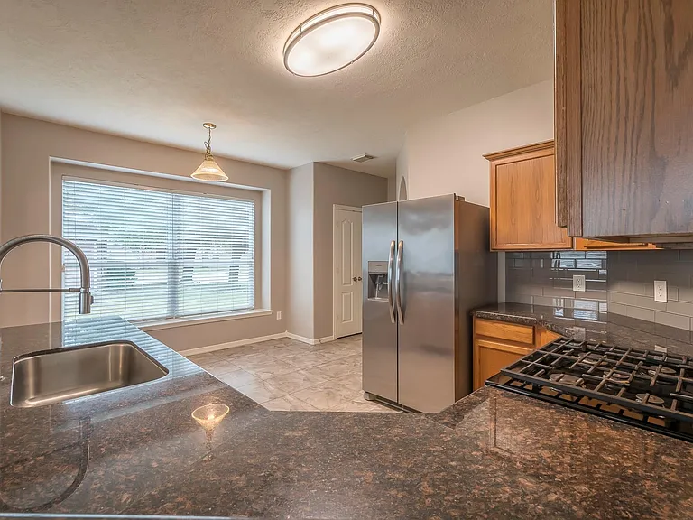 21902 Silverfield Park Ln — Photo 6