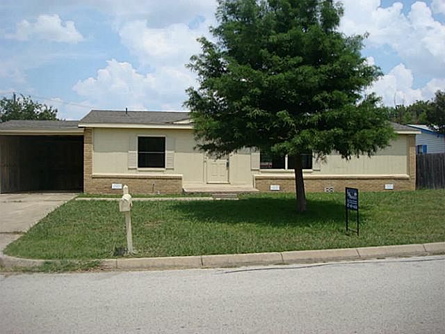 1st image of 1312 Wood Dr