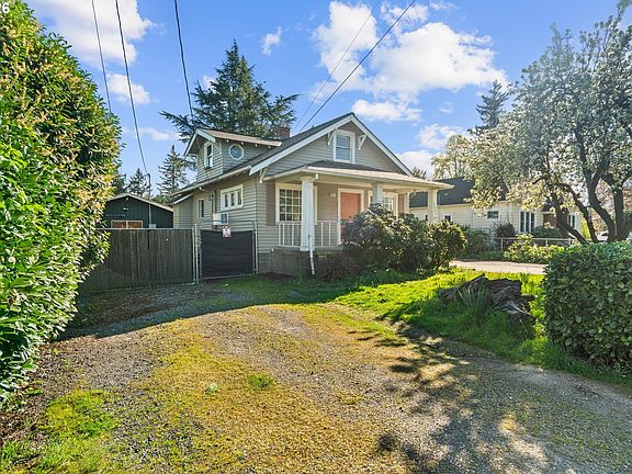 2nd image of 12020 NE San Rafael St