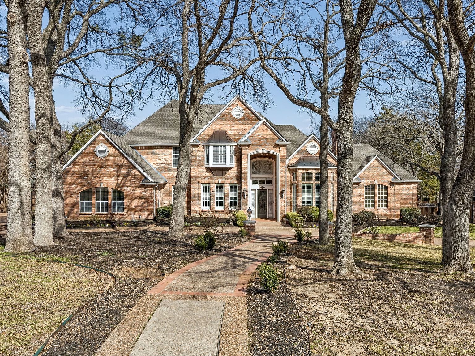 2900 Creek View Dr, Flower Mound, TX 75022 | MLS #21191000 | Zillow