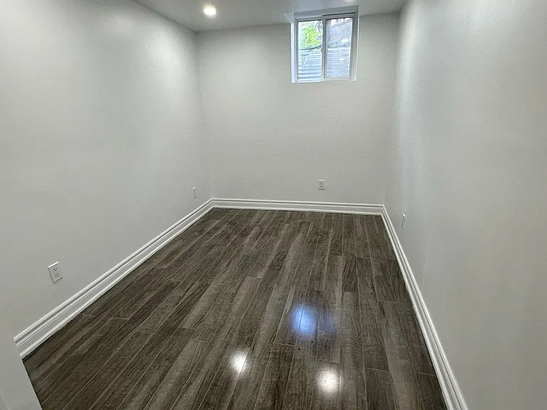 62 Telegraph Dr — Photo 4