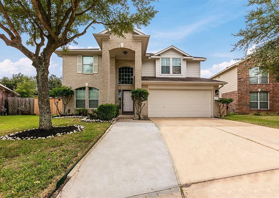1st image of 2734 Chatford Hollow Ln