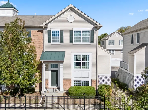 1519 E Arbor Ln, Arlington Heights, IL 60004