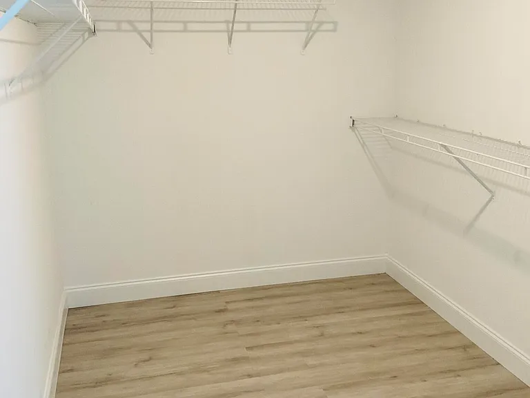 854 SW Paar Dr — Photo 13