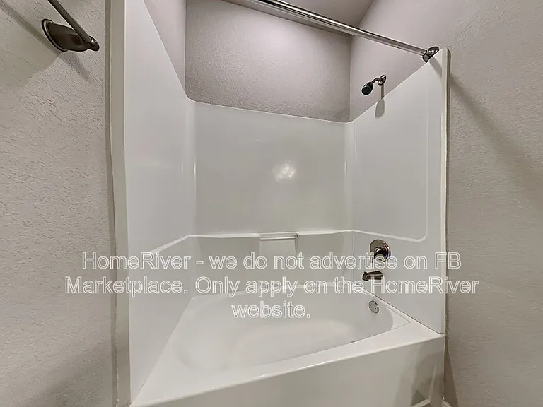 14051 Slichter Ave — Photo 12