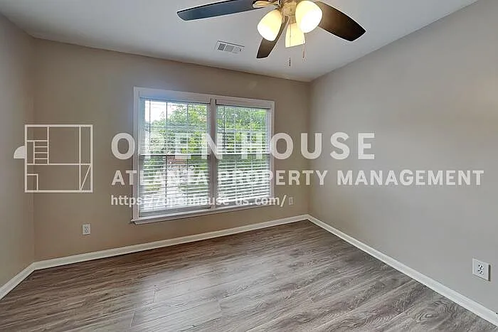 5404 Oxford Chase Way — Photo 15