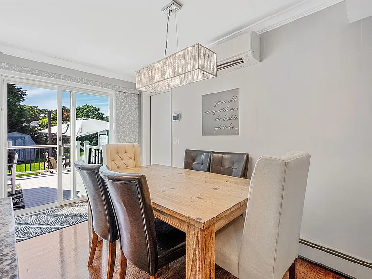 8 Paynes Ln — Photo 10