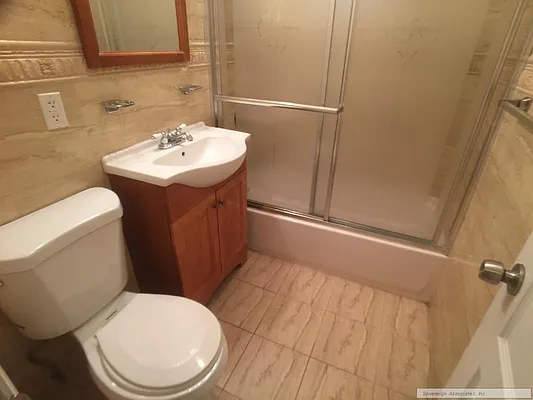 Rented by Sovereign Associates | media 8