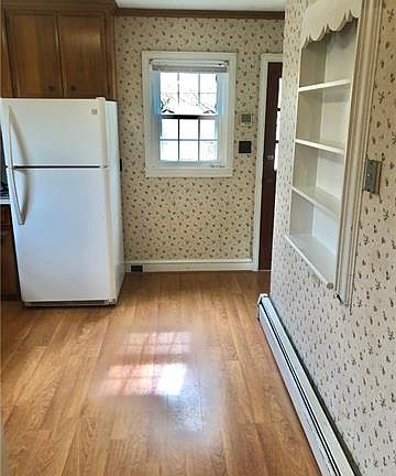 4th image of 468 Reynolda Dr