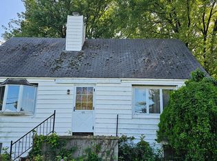 910 Northpoint Rd, Baltimore, MD 21224