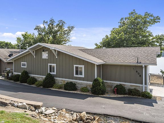 3rd image of 608 Schodack Road