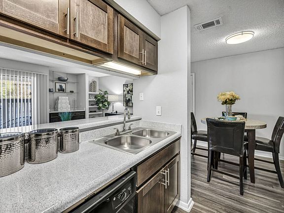 4th image of 4620 Thousand Oaks Dr #1210
