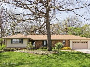 2S838 Wagner Rd, Batavia, IL 60510