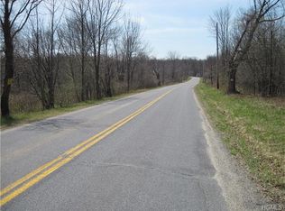 223 Ridge Dr, Middletown, NY 10940