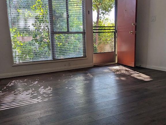 2nd image of 612 E Washington Blvd