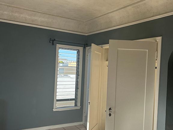 4th image of 140 Lime Ave APT 7