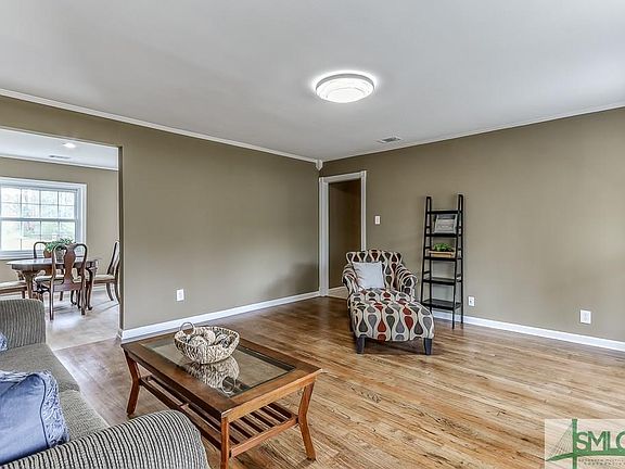 4th image of 324 Griffin Ave