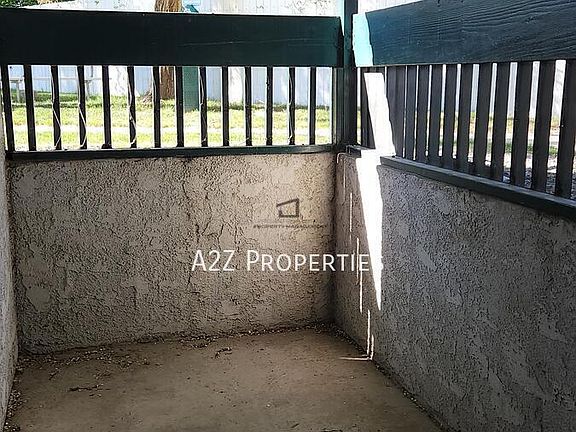 5th image of 223 Hill Ave APT 2