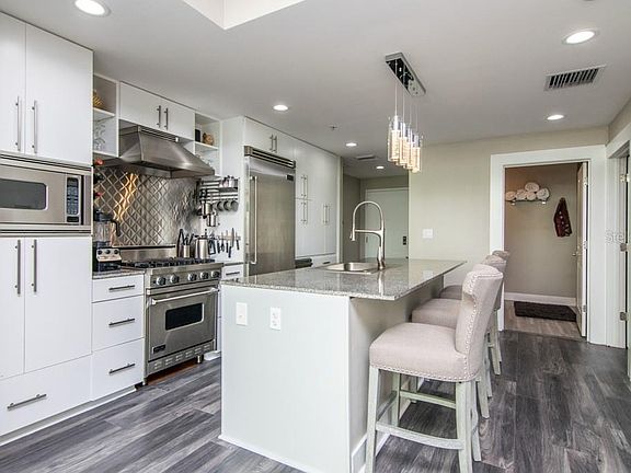 5th image of 1208 E Kennedy Blvd Unit 521