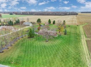 11158 Infirmary Rd, Wapakoneta, OH 45895