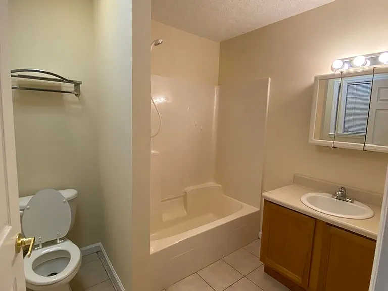 2216 Anne Ave — Photo 15