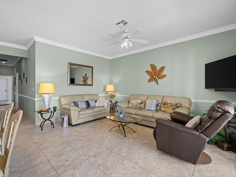 20606 Candlewood Holw — Photo 18