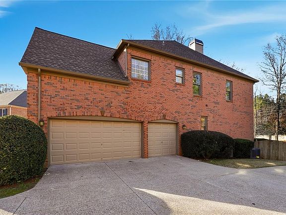 3rd image of 3303 Keenland Rd