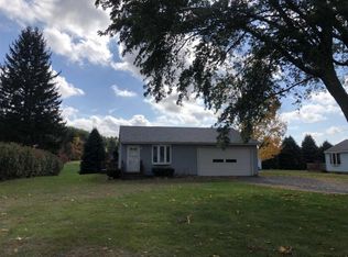 214 Miller Rd, Castleton, NY 12033