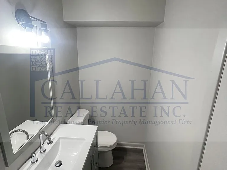 5700 B Street — Photo 3
