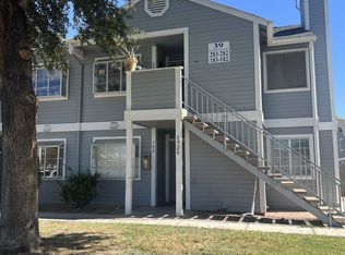 1926 Nebula Drive, Las Vegas, NV 89115