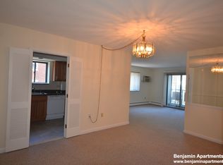 333 Massachusetts Ave APT 3, Arlington, MA 02474