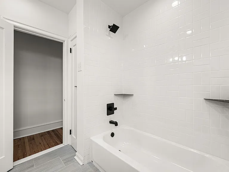 4428 Sherwood Rd — Photo 17