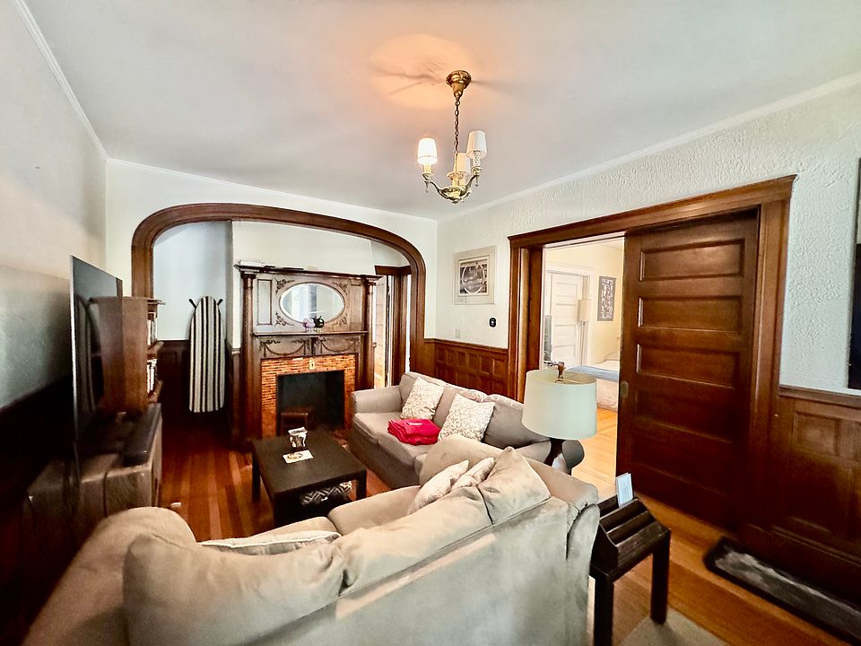 1st image of 16 Kenwood St #1