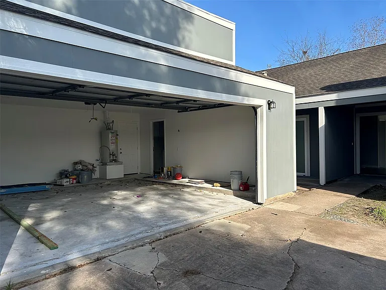 11719 Pender Ln — Photo 3